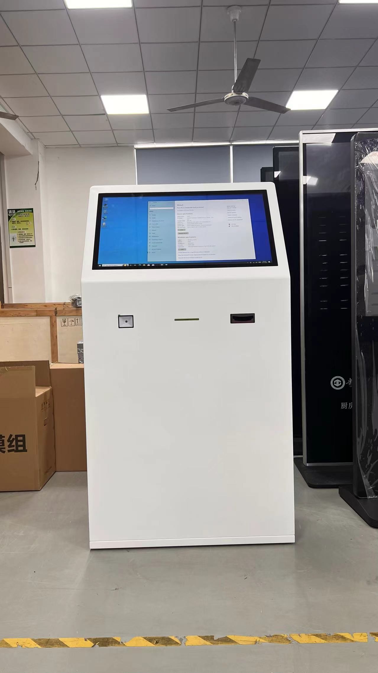 32 inch Payment Self Service Touch Screen Kiosk Thermische Printer Barcode Reader Bill Acceptor